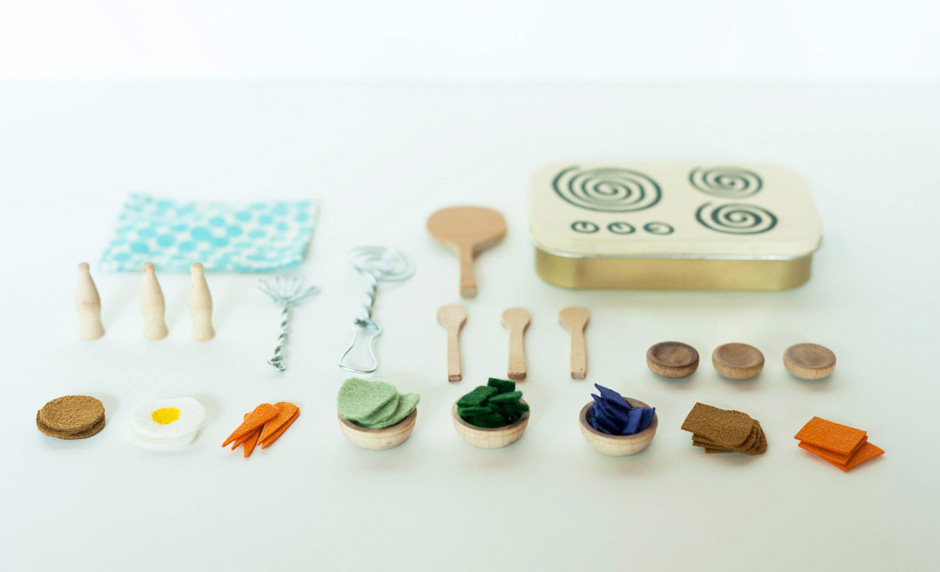 Miniature Kitchen Set – Made by Joel