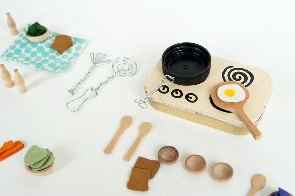 Miniature Kitchen Set – Made by Joel